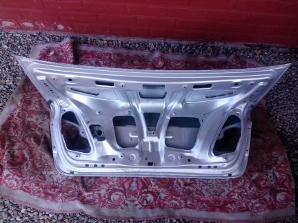 Крышка багажника honda civic 4d  Армавир