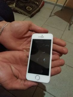 Айфон 5s  - купить на сайте объявлений Армавир онлайн