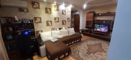 Продам 3х-комнатную квартиру, 58.3 м кв., 5/5 эт.  - купить на сайте объявлений Армавир онлайн