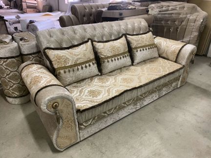 Диван  - купить на сайте объявлений Армавир онлайн