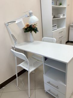 Сдаю в аренду рабочее место мастеру маникюра/педик  - купить на сайте объявлений Армавир онлайн