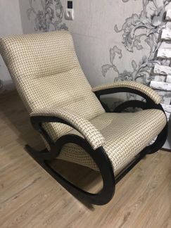 Кресло качалка  - купить на сайте объявлений Армавир онлайн