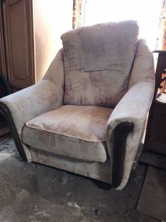 Диван и 2 кресла  - купить на сайте объявлений Армавир онлайн