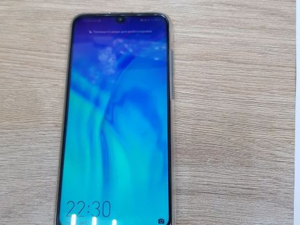 Телефон honor10i  Армавир