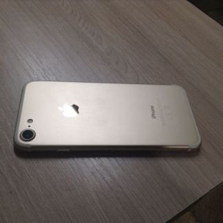 Телефон iPhone 7  - купить на сайте объявлений Армавир онлайн