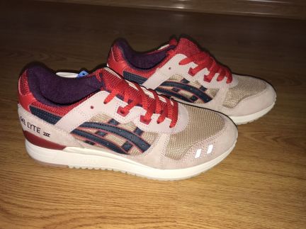 Кроссовки - купить на сайте объявлений Армавир онлайн