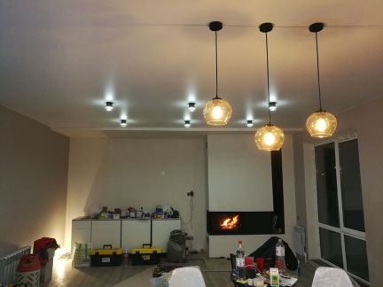 Натяжные потолки в каждый дом  - купить на сайте объявлений Краснодар онлайн