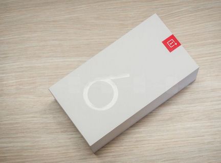 Коробка oneplus 6  - купить на сайте объявлений Армавир онлайн