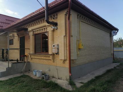 Дом 100 м кв. на участке 5.6 сот.  - купить на сайте объявлений Армавир онлайн