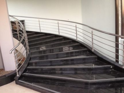 Перила, Поручни, Ограждения из нержавеющей стали  - купить на сайте объявлений Армавир онлайн