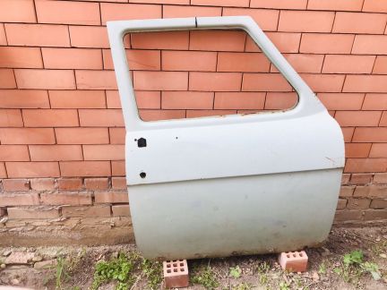 Дверь газ 21 передняя правая  - купить на сайте объявлений Армавир онлайн