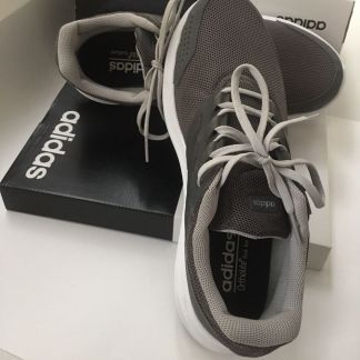 Кроссовки adidas  - купить на сайте объявлений Армавир онлайн