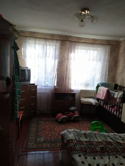 Дом 35 м кв. на участке 16 сот.  Армавир