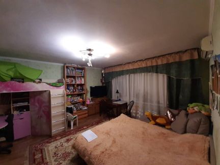Продаю 2х комнатную квартиру, 36.1 м кв., 3/5 эт.  Армавир