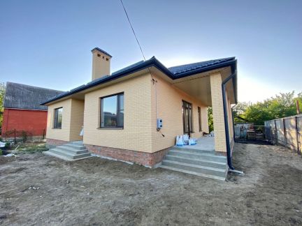 Дом 100 м кв. на участке 5 сот.  - купить на сайте объявлений Армавир онлайн