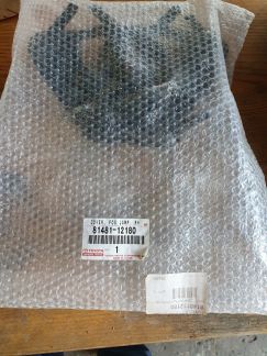 Противотуманные фары тойота королла, камри  Армавир