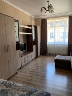 Продается 1-комнатная квартира, 42 м кв., 8/9 эт.  - купить на сайте объявлений Армавир онлайн