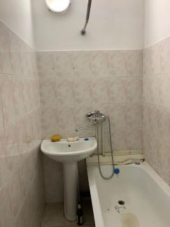 Продается 1-комнатная квартира, 44 м кв., 4/9 эт.  - купить на сайте объявлений Армавир онлайн