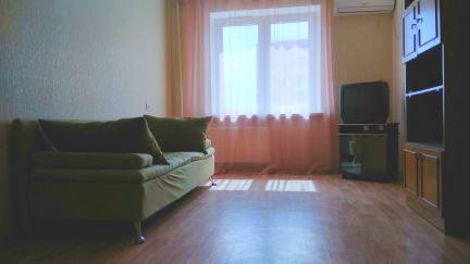 Продается 1-комнатная квартира, 40 м кв., 7/10 эт.  - купить на сайте объявлений Армавир онлайн