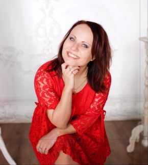 Тамада ведущая + Dj, выездная регистрация  Армавир