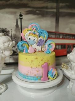 Торты и капкейки на заказ  - купить на сайте объявлений Краснодар онлайн